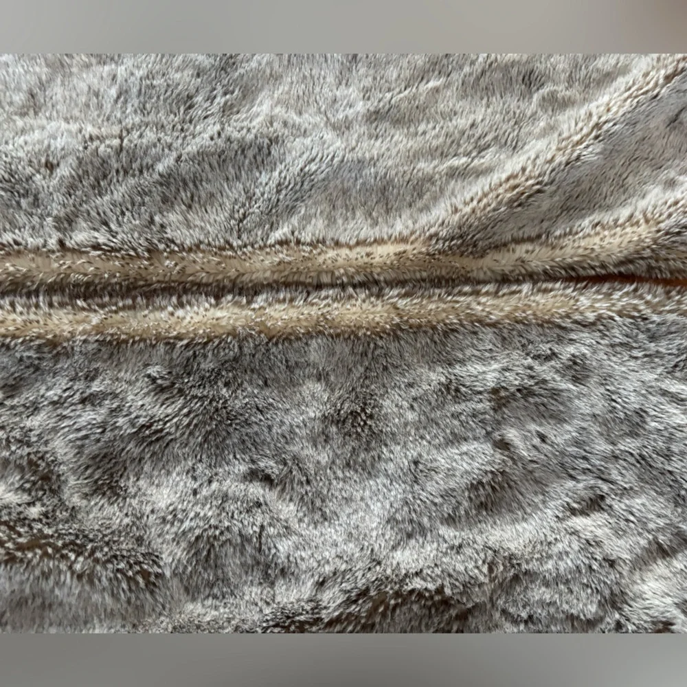 2 Restoration Hardware Cream brown Faux Fur King pillowcases shams
